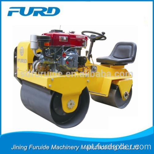 Mini compactador de rolo de estrada de 800 kg com diesel refrigerado a água (FYL-850S)